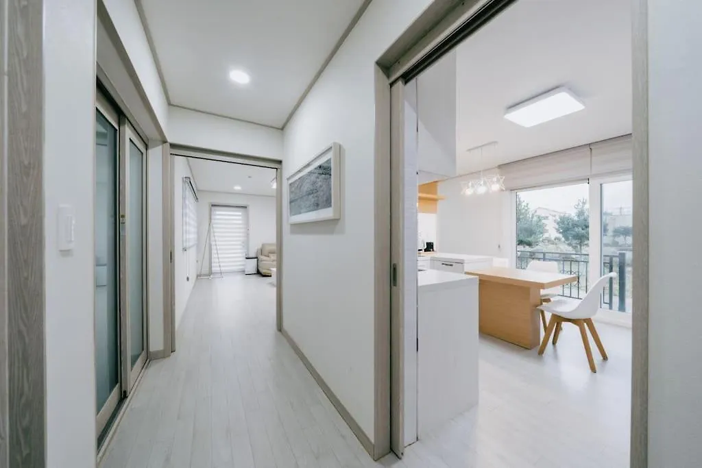 Modern House Villa Jeju 0*,